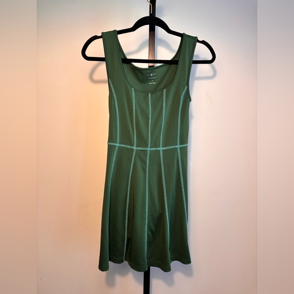Lou & Grey Luvstretch Active Dress